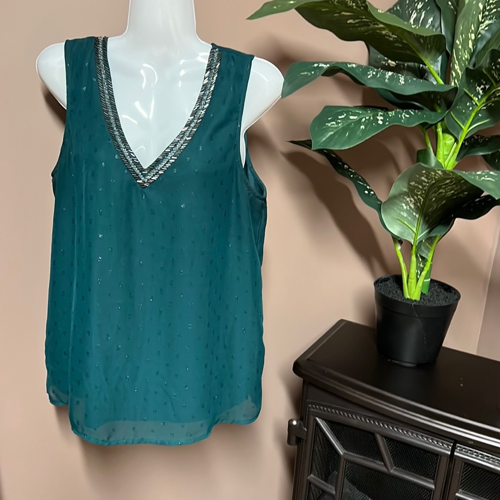 Maurice’s tank top